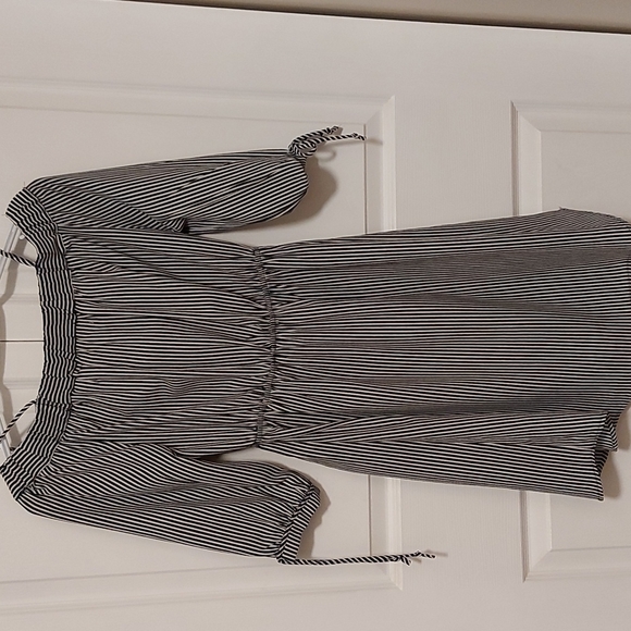 Summer dress - Picture 3 of 5